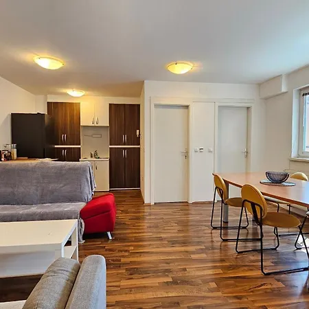 Industrial Vibe Flat *