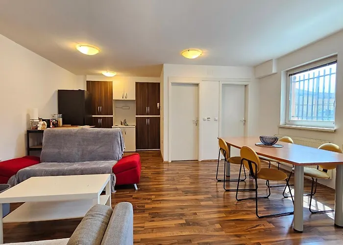 Industrial Vibe Flat *